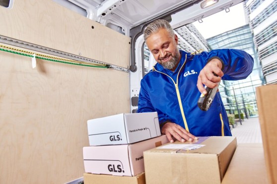 découvrez comment gls revolutionne le transport avec des solutions logistiques fiables et efficaces. optimisez vos livraisons grâce à des services rapides et adaptés à vos besoins.