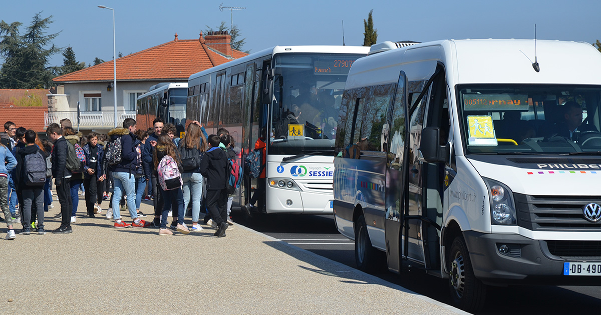 découvrez notre service d'inscription pour le transport de déménagement, rapide et efficace. simplifiez votre déménagement avec nos solutions adaptées à vos besoins et bénéficiez d'une prise en charge complète pour un transfert sans soucis.