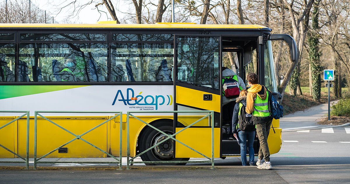 découvrez tout sur la majoration du transport express : tarifs, conditions et implications pour votre envoi. optimisez vos livraisons avec nos conseils et informations utiles.