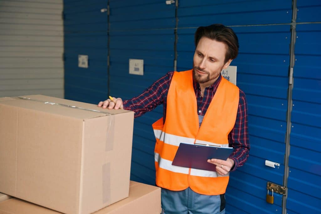 découvrez notre service de prestataire logistique spécialisé dans le déménagement. nous offrons des solutions sur mesure pour faciliter vos déménagements, en garantissant une organisation efficace et un suivi personnalisé. confiez-nous votre projet et déménagez en toute sérénité.