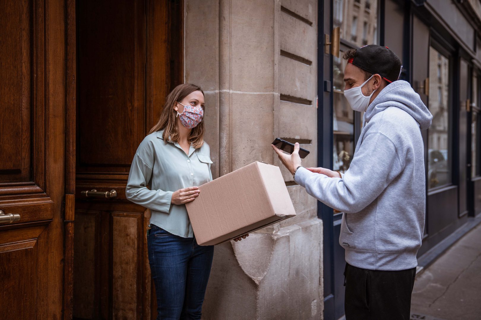 découvrez comment récupérer facilement vos colis en tant que particulier. suivez nos conseils pratiques pour optimiser votre expérience de livraison et garantir la sécurité de vos envois.