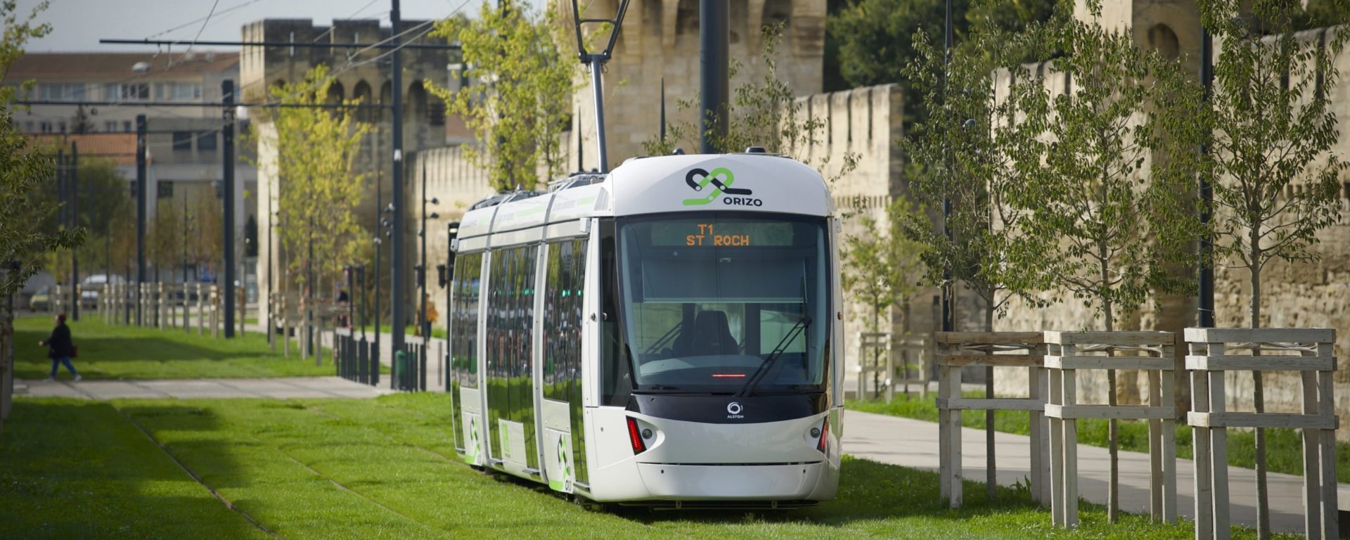 découvrez les meilleures options de transport à avignon pour explorer la ville et ses environs. que ce soit en voiture, bus, vélo ou à pied, profitez de conseils pratiques et d'itinéraires pour un déplacement facile et agréable.