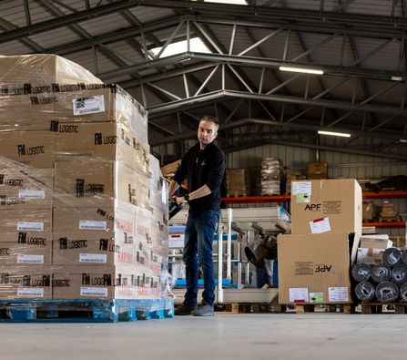 découvrez notre service de transport de colis et palettes, rapide et fiable, adapté à vos besoins logistiques. profitez de solutions sur mesure pour assurer la livraison de vos marchandises en toute sécurité, partout en france.