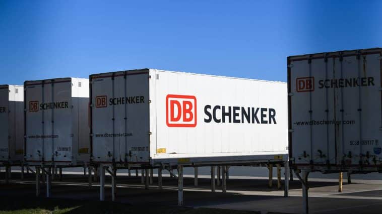 découvrez les solutions de transport express avec schenker, un leader dans la logistique. profitez d'un service rapide et fiable pour tous vos besoins d'expédition, partout en france et à l'international.