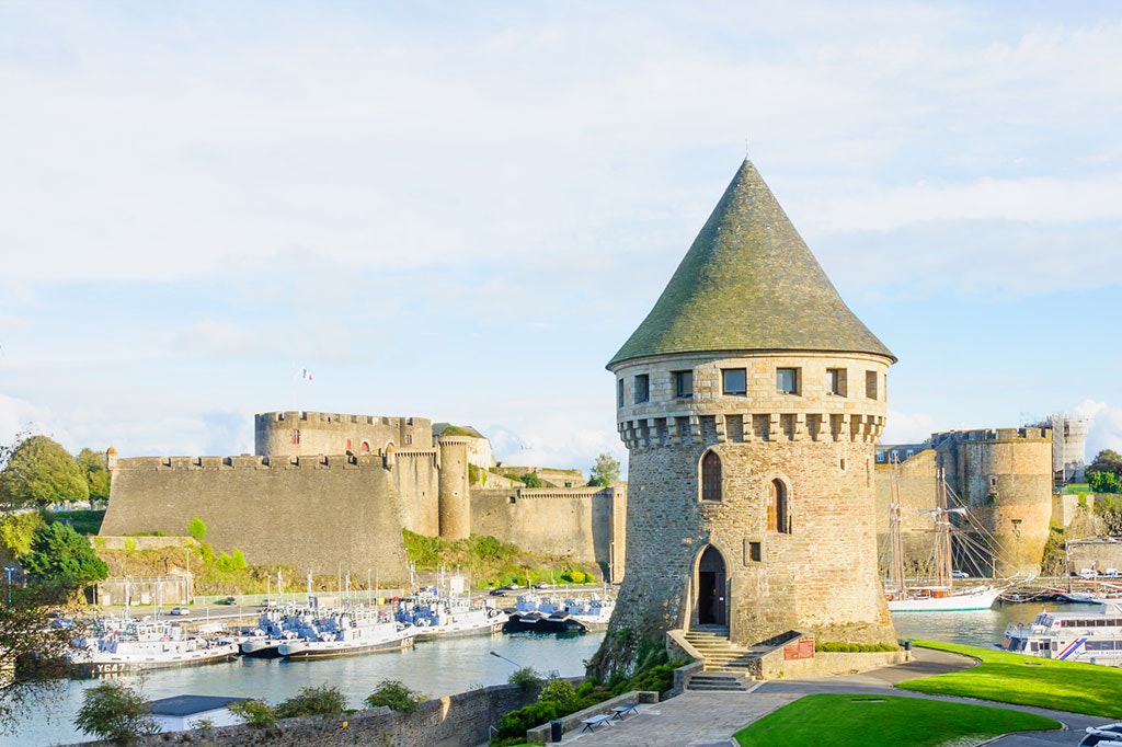 découvrez le transport idéal entre lyon et brest ! que vous voyagiez pour le travail ou le loisir, bénéficiez de solutions pratiques et confortables pour relier ces deux villes emblématiques de france en toute sérénité.