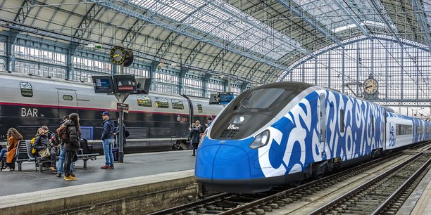 découvrez les meilleures options de transport entre lyon et biarritz. que vous préfériez le train, l'avion ou la voiture, trouvez des solutions pratiques et rapides pour relier ces deux destinations emblématiques de france.