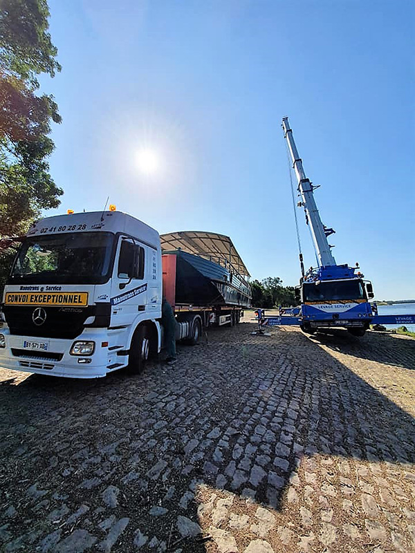 découvrez nos services spécialisés dans le transport de marchandises lourdes. nous assurons des livraisons sécurisées et ponctuelles pour tous vos besoins logistiques, avec une flotte adaptée et des professionnels expérimentés.