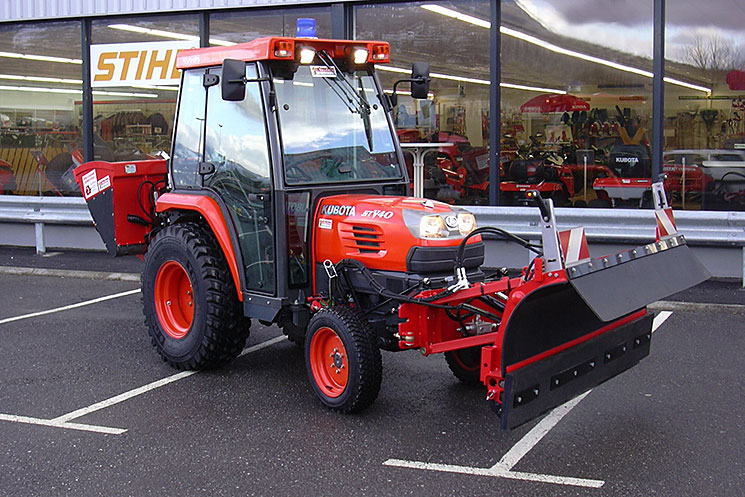 découvrez nos solutions de transport pour micro tracteurs, alliant efficacité et sécurité. que ce soit pour le jardinage, l'agriculture ou les travaux de terrain, nos services de transport répondent à vos besoins spécifiques. transportez votre micro tracteur facilement et en toute tranquillité.