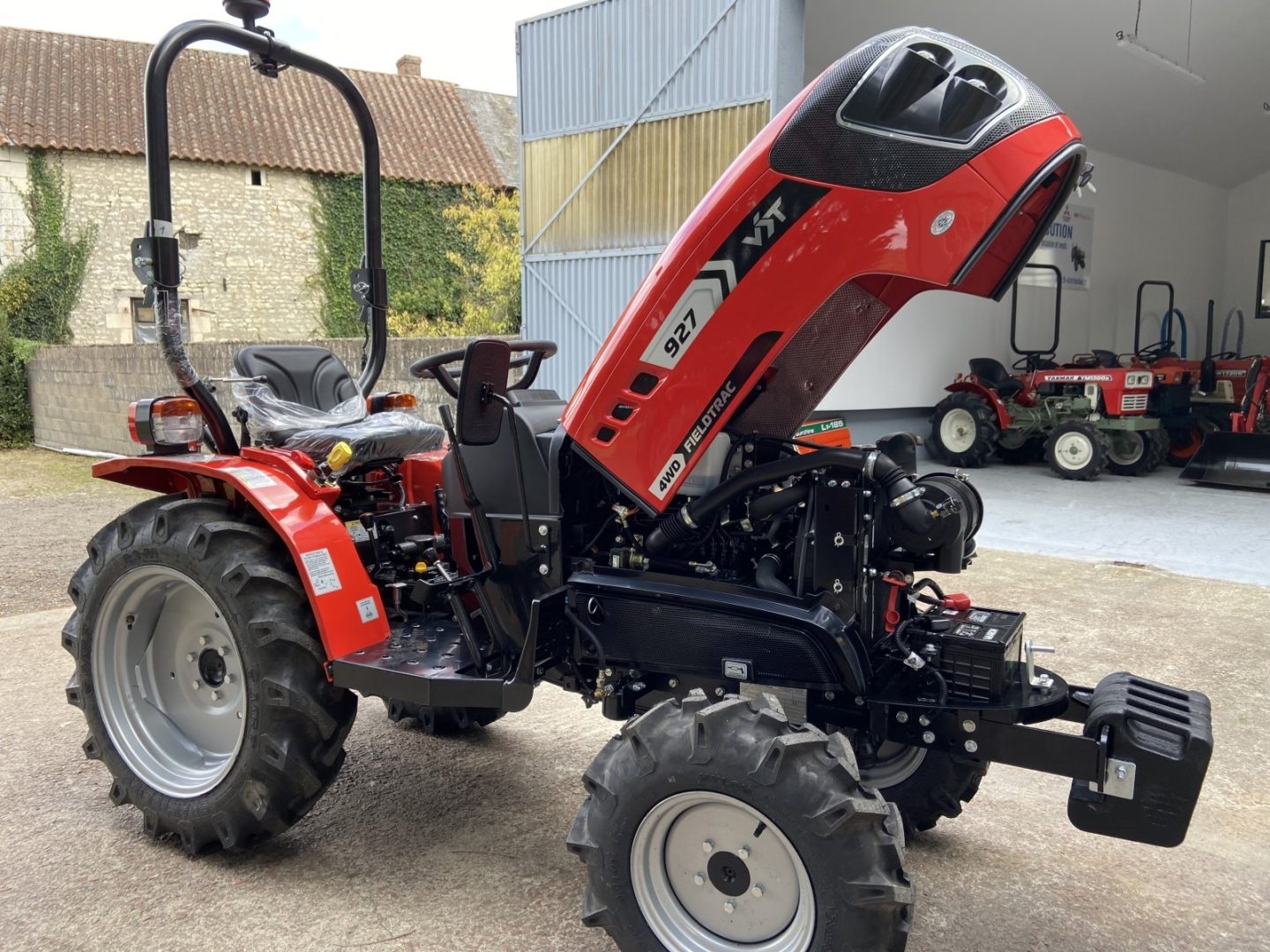 découvrez notre service de transport de micro tracteurs, rapide et sécurisé. nous garantissons un transfert efficace et respectueux de votre matériel agricole, que ce soit pour un déménagement, une vente ou un entretien. faites confiance à notre expertise pour un service adapté à vos besoins.