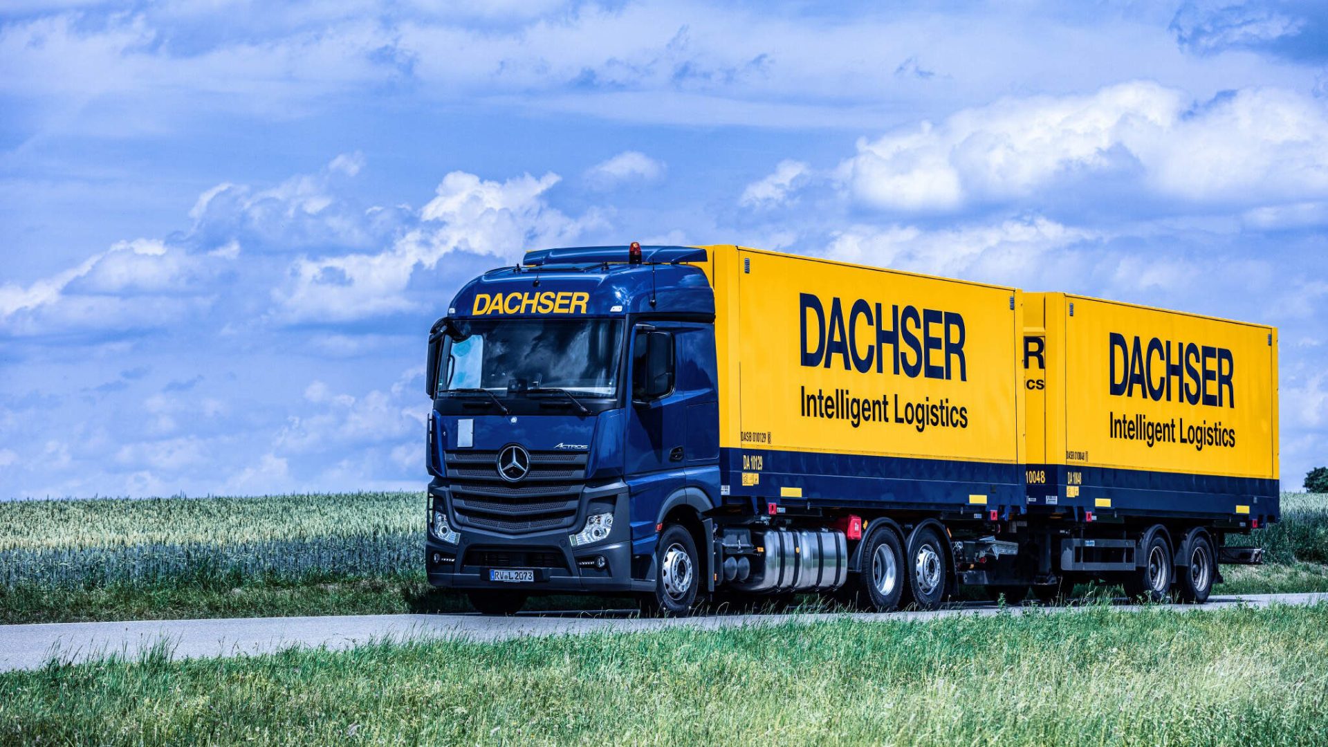 découvrez notre service de transport routier fiable et efficace. nous garantissons la livraison de vos marchandises en toute sécurité, avec des solutions adaptées à vos besoins logistiques. profitez d'un service professionnel et d'une gestion optimisée de votre chaîne d'approvisionnement.