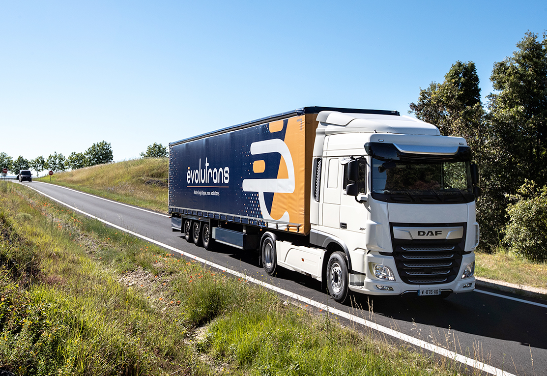 découvrez notre expertise en transport routier, offrant des solutions fiables et adaptées à vos besoins logistiques. optimisez vos livraisons avec notre flotte moderne et notre équipe professionnelle.