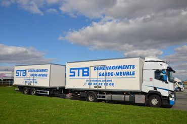 découvrez nos services de transport routier et de déménagement, alliant efficacité et sécurité pour un déplacement de vos biens en toute sérénité. que vous soyez particulier ou professionnel, notre équipe expérimentée s'engage à rendre votre projet de déménagement simple et rapide.