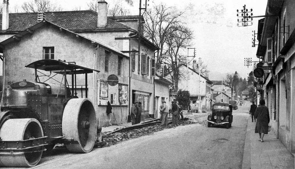 découvrez nos services de transport routier à ferney-voltaire, adaptés à vos besoins pour des livraisons rapides et fiables. que ce soit pour des envois locaux ou des transports à long terme, notre équipe assure un service de qualité, respectant les délais et la sécurité de vos marchandises.