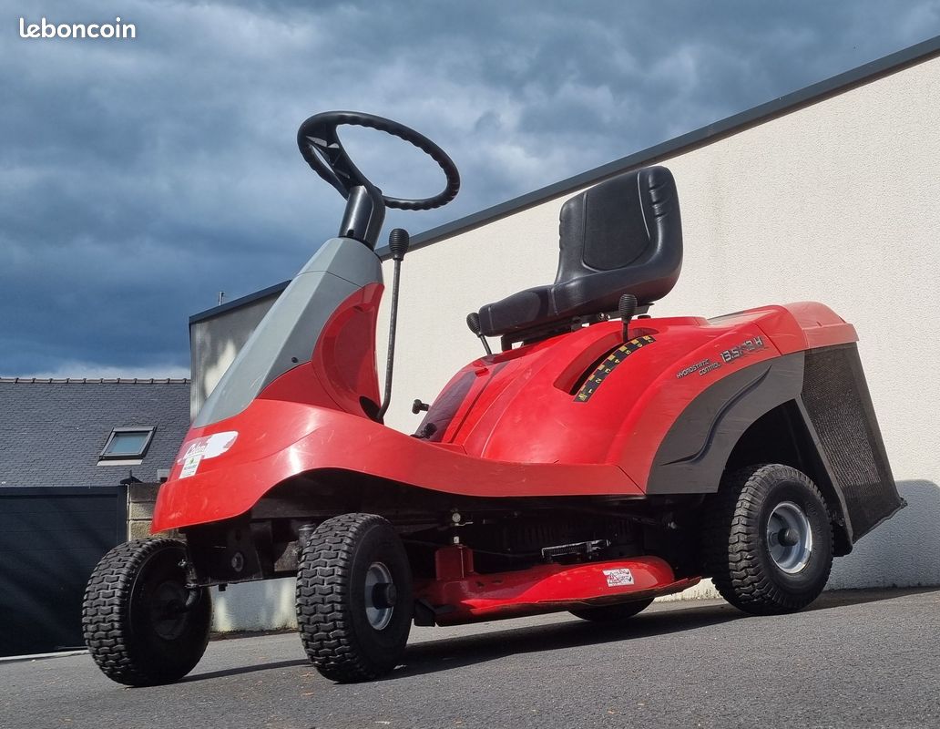 découvrez notre service de transport sécurisé pour votre tracteur tondeuse. profitez d'une prise en charge professionnelle, garantissant la protection de votre équipement pendant le transport, pour un service fiable et rapide.