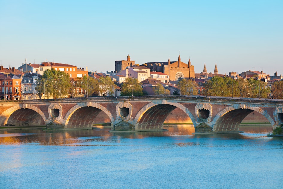 découvrez les meilleures options de transport entre toulouse et saint-étienne. que vous préfériez le train, le bus ou le covoiturage, trouvez facilement l'itinéraire qui vous convient pour un voyage confortable et rapide.