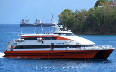 découvrez les tarifs compétitifs pour le transport de voitures par bateau en guadeloupe. comparez les options disponibles et planifiez votre déménagement ou vos vacances en toute sérénité.