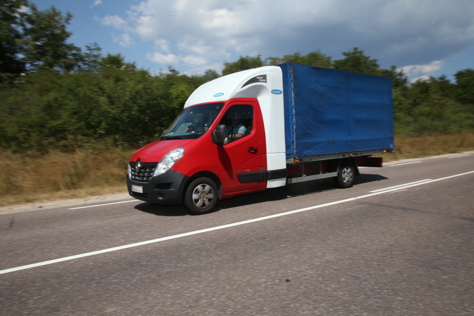 découvrez notre service de transport de voitures entre la pologne et la france, garantissant un transport sécurisé et rapide pour votre véhicule. profitez de tarifs compétitifs et d'un service fiable pour une expérience sans tracas.