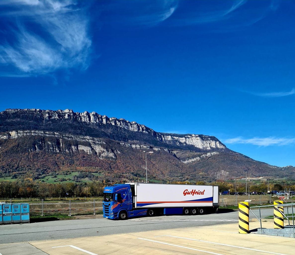 découvrez montanges, votre transporteur de confiance pour tous vos besoins logistiques. nous proposons des services de transport efficaces et adaptés, garantissant la sécurité et la ponctualité de vos envois. choisissez l'expertise et la fiabilité avec montanges.