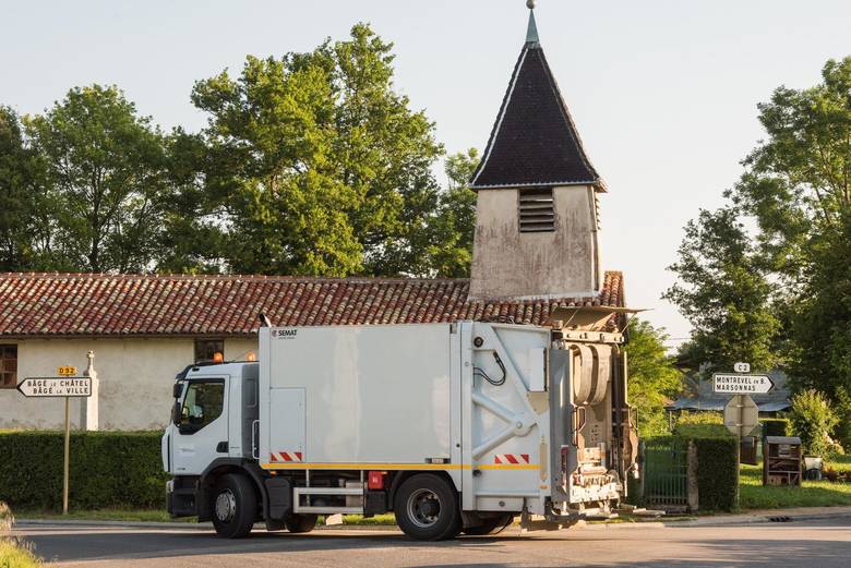 découvrez nos services de transport à saint-julien-sur-veyle. nous offrons des solutions efficaces et fiables pour tous vos besoins de logistique et de transport, que ce soit pour des biens personnels ou commerciaux. faites confiance à notre expertise locale pour des livraisons rapides et sécurisées.