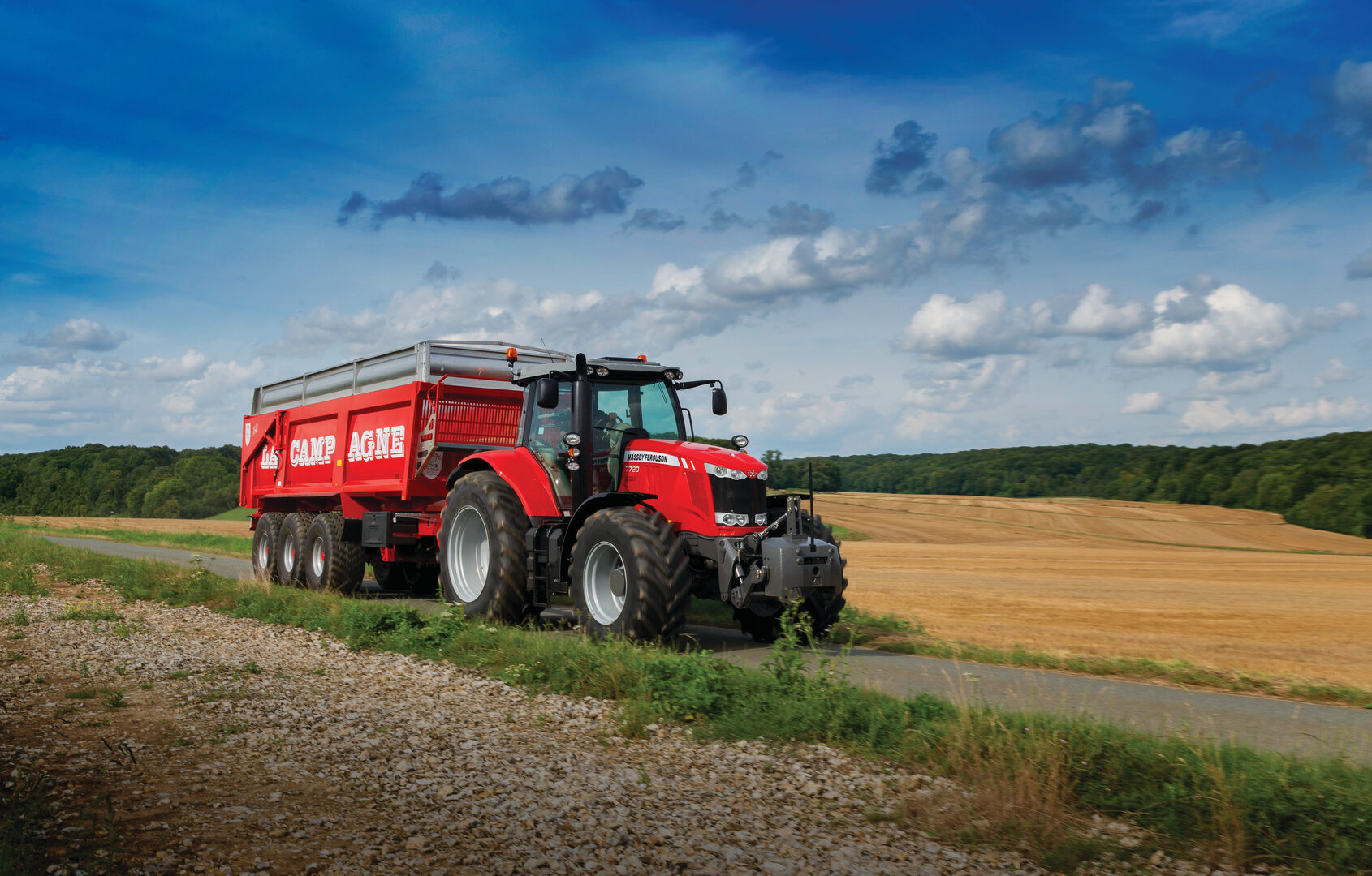 découvrez nos solutions de transport agricole adaptées à vos besoins, garantissant efficacité et sécurité pour vos récoltes. optimisez la logistique de votre exploitation avec nos services de transport fiables et spécialisés.