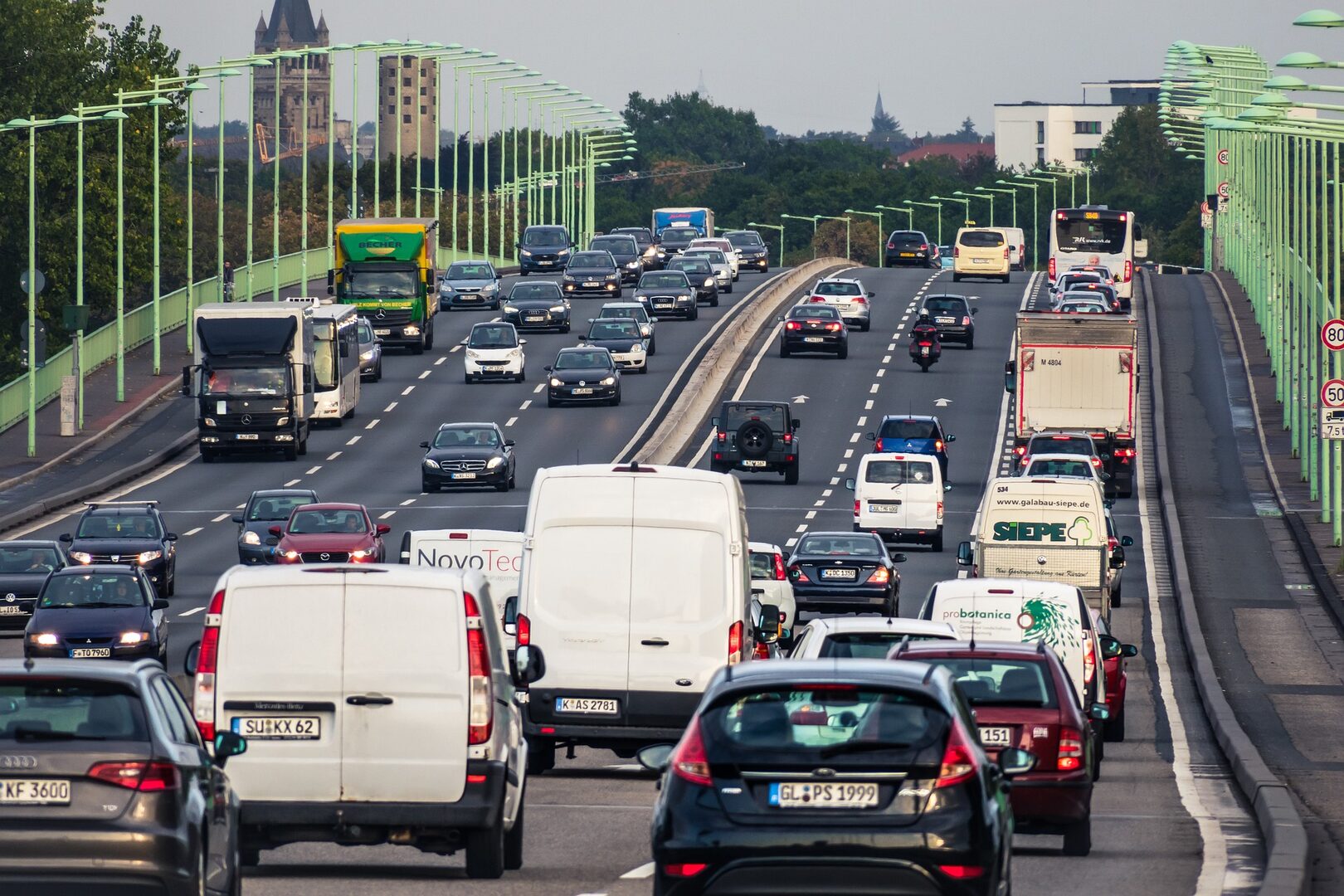 découvrez des stratégies efficaces pour optimiser le transport de vos marchandises. améliorez la logistique, réduisez les coûts et assurez une livraison rapide grâce à nos conseils experts.