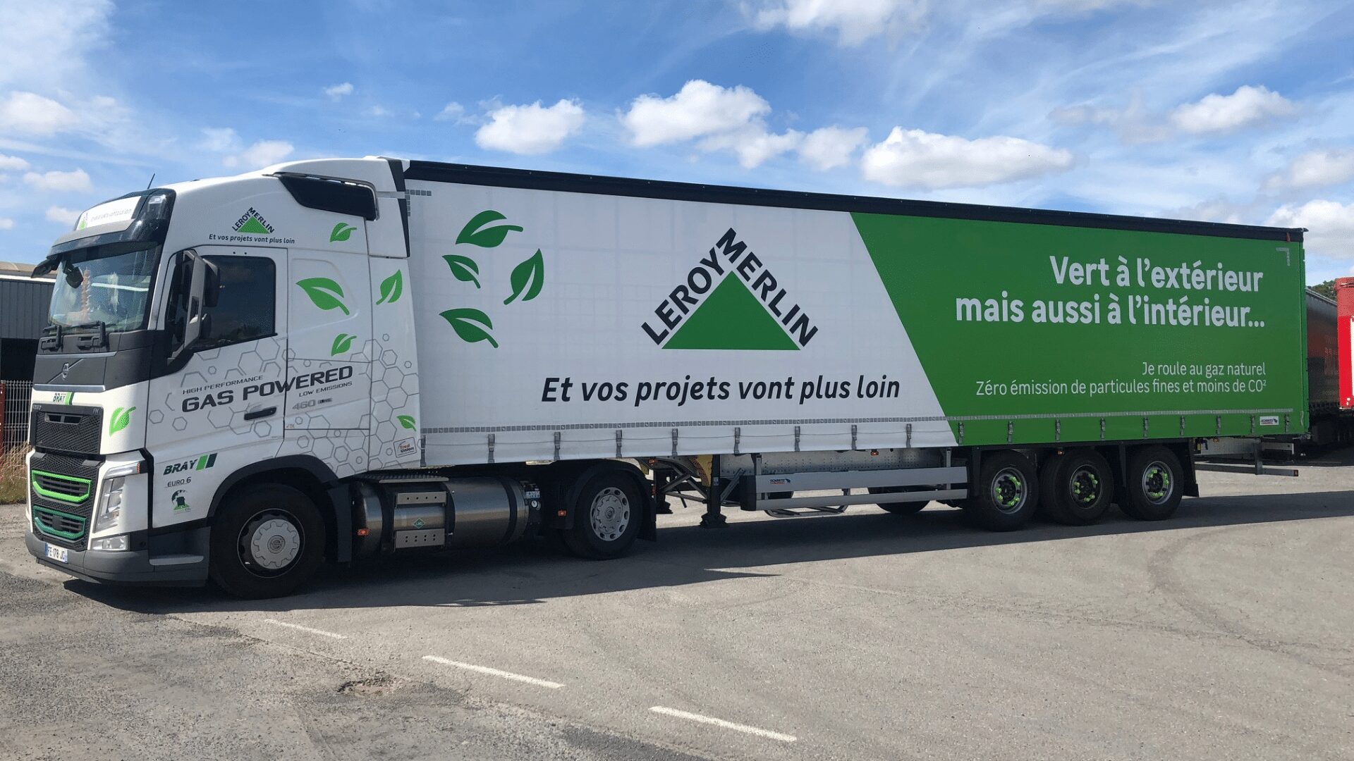 découvrez les solutions de logistique leroy, votre partenaire de confiance pour l'optimisation de la chaîne d'approvisionnement. profitez d'une expertise reconnue et de services adaptés à vos besoins pour améliorer la gestion de vos stocks et garantir des livraisons rapides et efficaces.