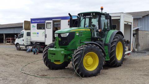 découvrez les tarifs compétitifs pour le transport de votre tracteur. obtenez des devis personnalisés et des conseils d'experts pour un transport sécurisé et rapide. comparez les offres et choisissez le meilleur prix pour le déplacement de votre engin agricole.