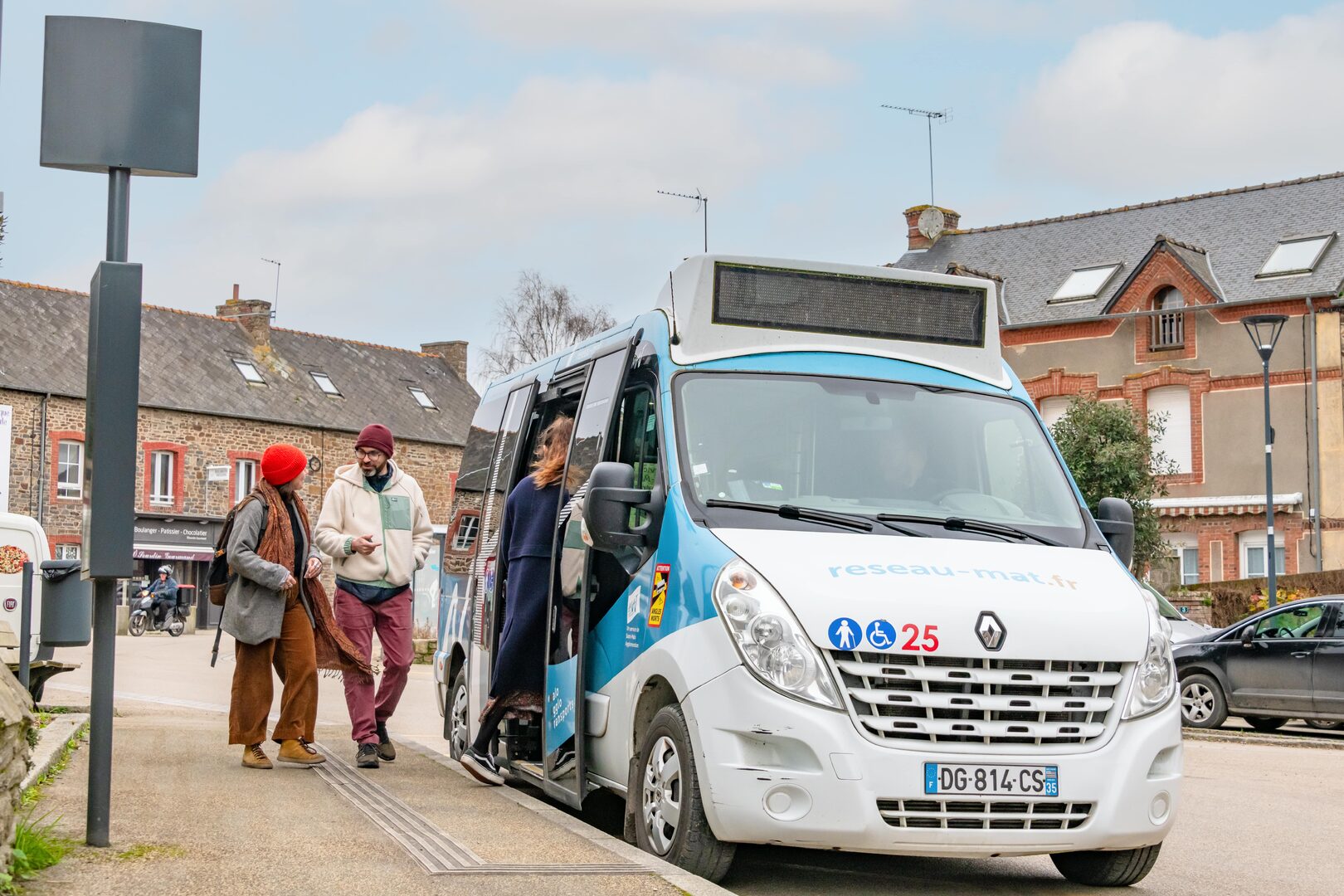 découvrez les dernières innovations en matière de transport amélioré, optimisant la fluidité, la sécurité et le respect de l'environnement pour un déplacement plus efficace et agréable.