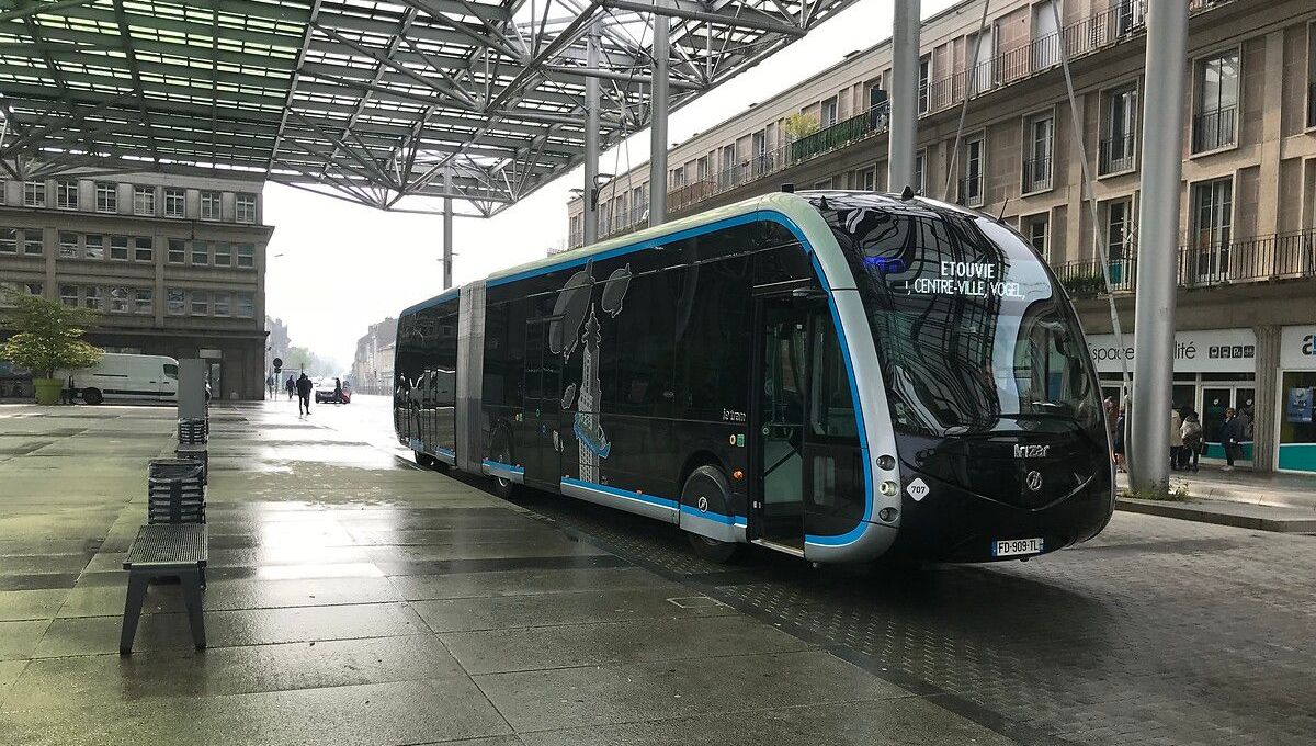 découvrez les meilleures options de transport à amiens, de la gestion des transports en commun aux services de taxi, pour vous déplacer facilement et rapidement dans la ville.