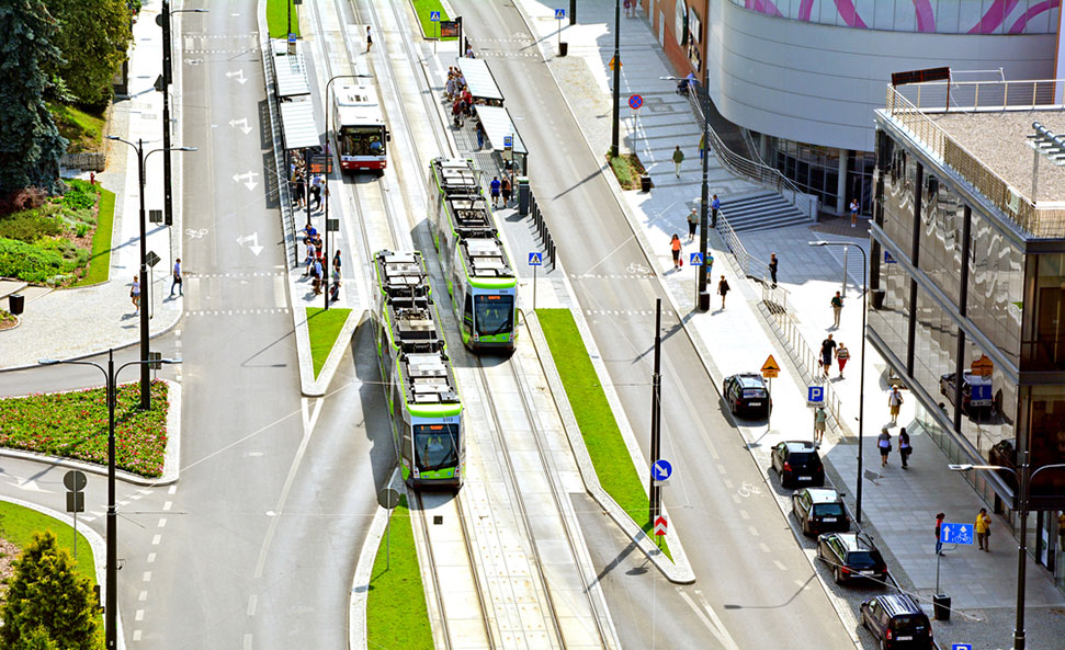 découvrez comment le transport durable transforme les villes en espaces plus écologiques, accessibles et efficaces. explorez les initiatives innovantes qui favorisent la mobilité verte et améliorent la qualité de vie urbaine.