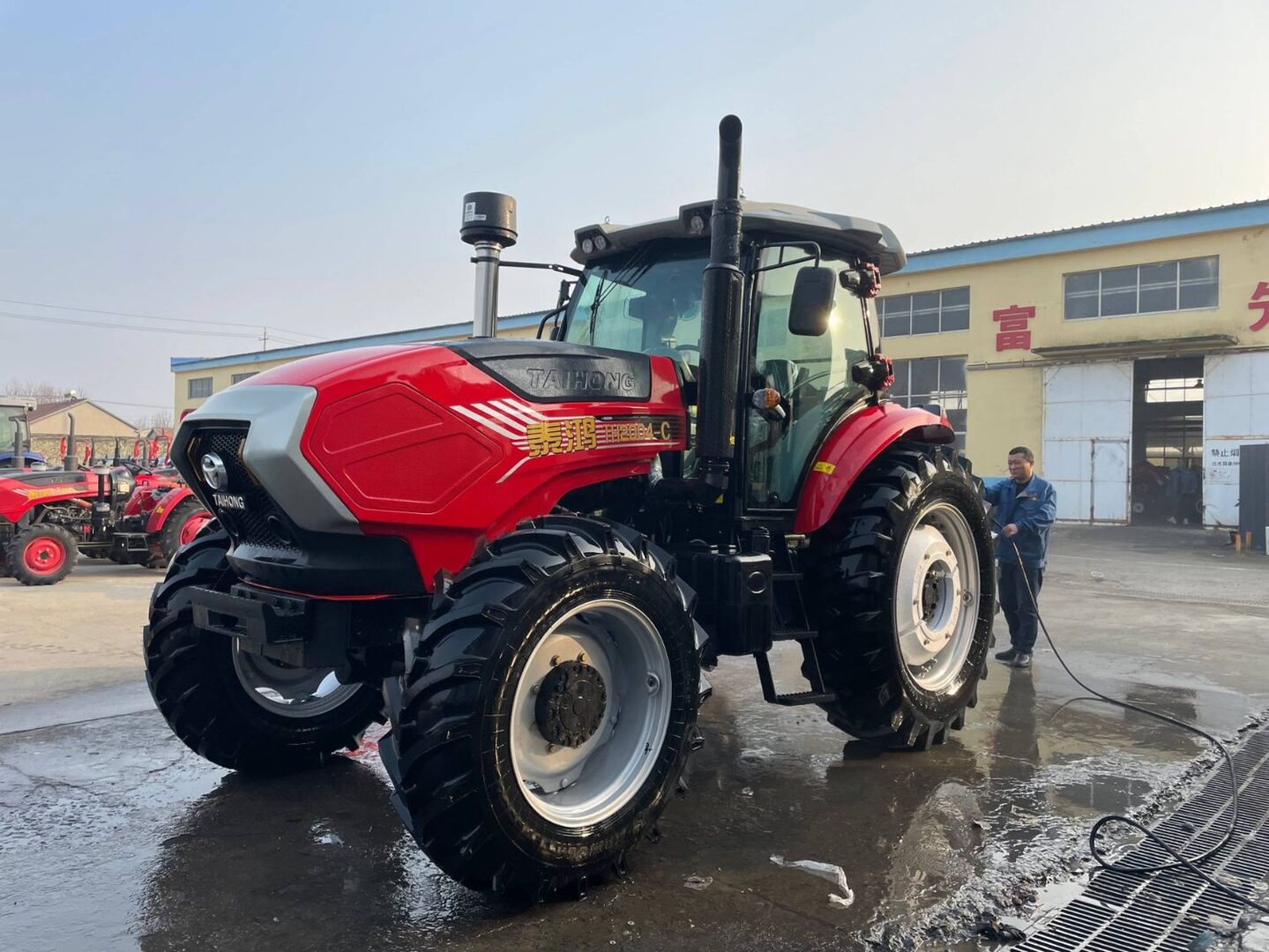 découvrez comment optimiser vos opérations de transport de matériel agricole grâce à des solutions efficaces et adaptées. améliorez la logistique de vos équipements tout en réduisant les coûts et en augmentant votre productivité.