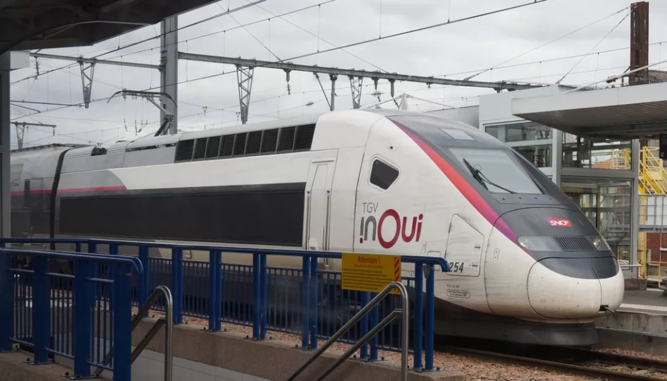 découvrez les meilleures options de transport entre toulouse et paris. que vous choisissiez le train, l'avion ou la voiture, trouvez des informations complètes pour un voyage confortable et rapide entre ces deux grandes villes françaises.