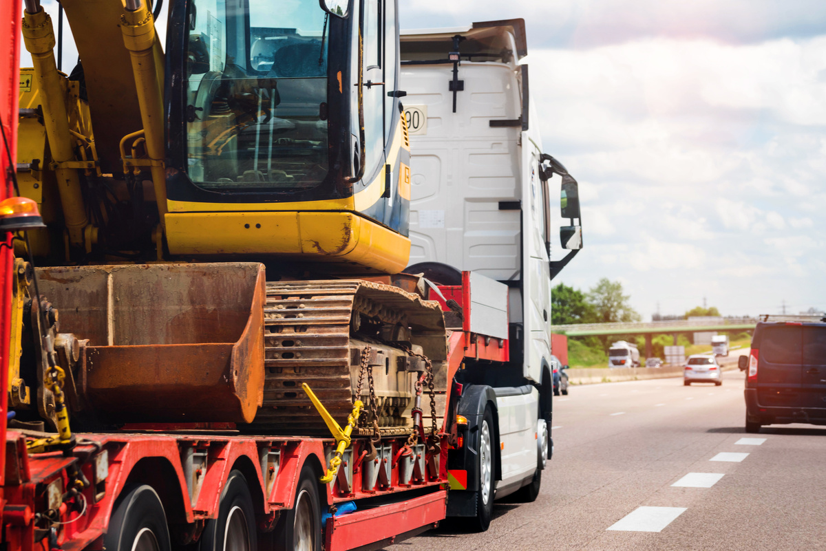 découvrez nos services de transport tracteur, adaptés à tous vos besoins logistiques. bénéficiez d'une livraison rapide et sécurisée de vos véhicules agricoles et de travaux, avec des professionnels expérimentés à votre service.