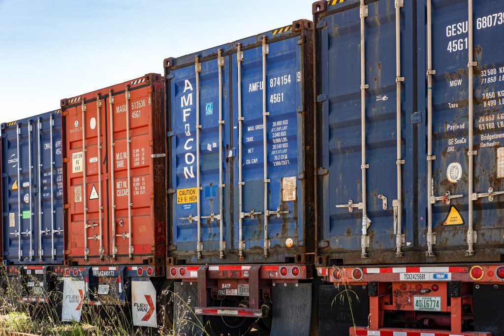 découvrez un transporteur fiable à nîmes pour tous vos besoins logistiques. bénéficiez d'un service rapide et sécurisé, adapté à vos exigences, et assurez-vous que vos biens arrivent à destination en toute confiance.