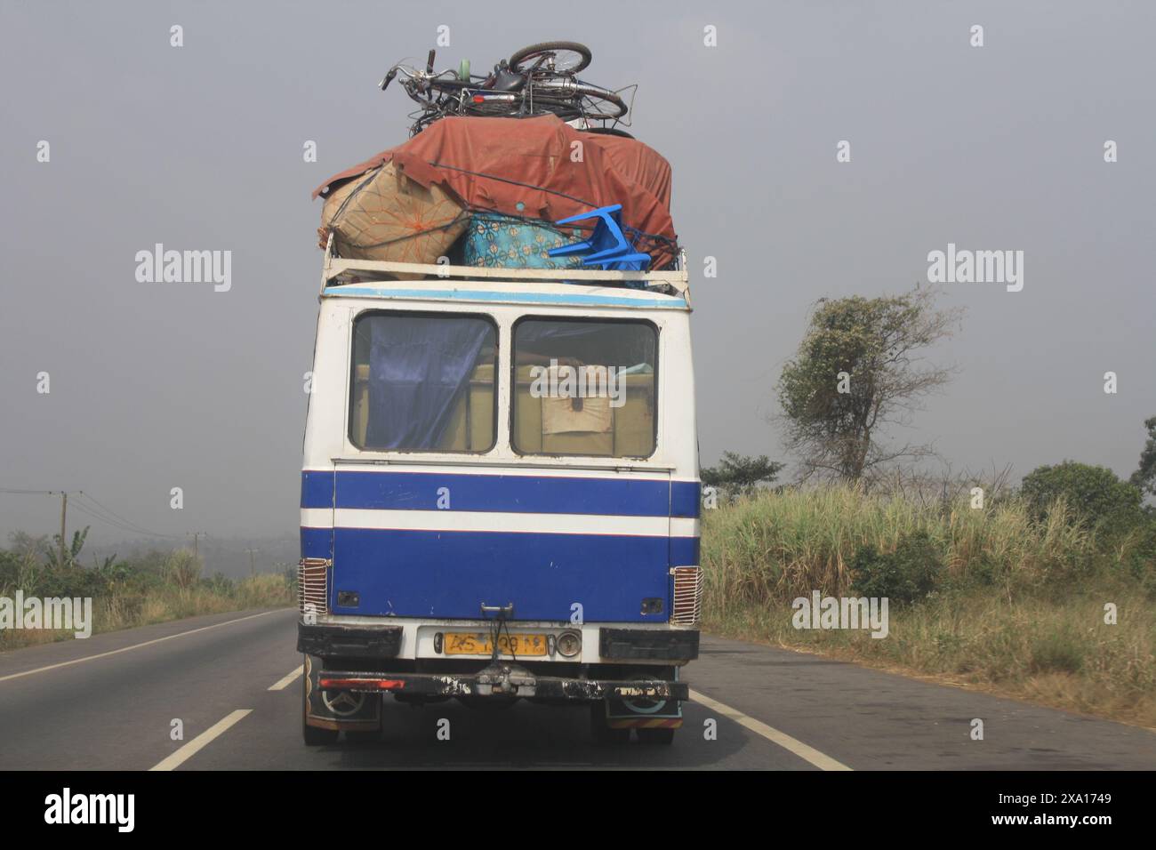 découvrez les risques associés aux camionnettes surchargées et comment elles peuvent constituer un danger sur la route. informez-vous sur les conséquences de la surcharge et les mesures à prendre pour assurer votre sécurité et celle des autres usagers.