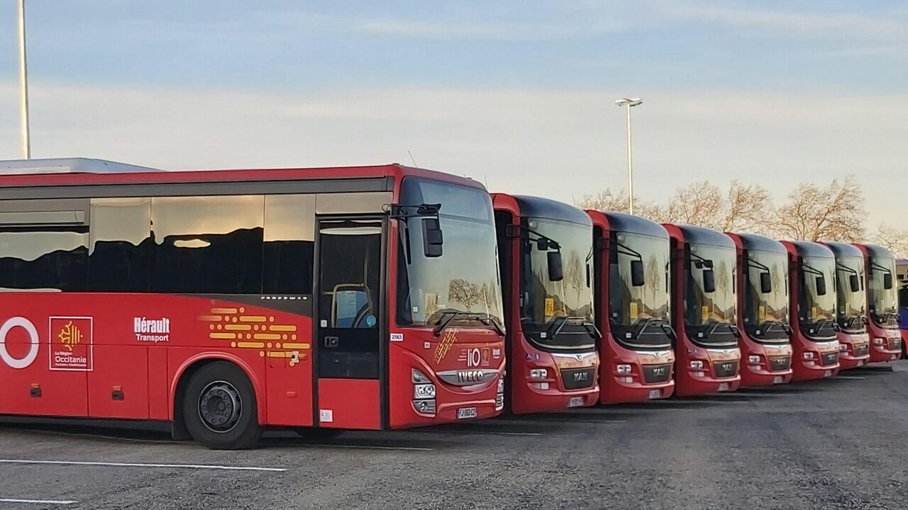 découvrez nos services de transport à béziers, adaptés à tous vos besoins. que ce soit pour les déplacements quotidiens, les événements spéciaux ou les trajets professionnels, nous vous offrons des solutions fiables et confortables pour parcourir la ville et ses environs.