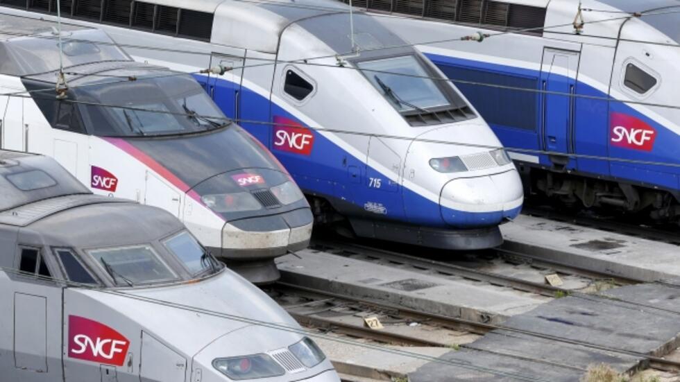 découvrez les meilleures options de transport entre bordeaux et paris. que ce soit en train, en bus ou en voiture, trouvez la solution qui vous convient pour un voyage confortable et rapide entre ces deux grandes villes françaises.