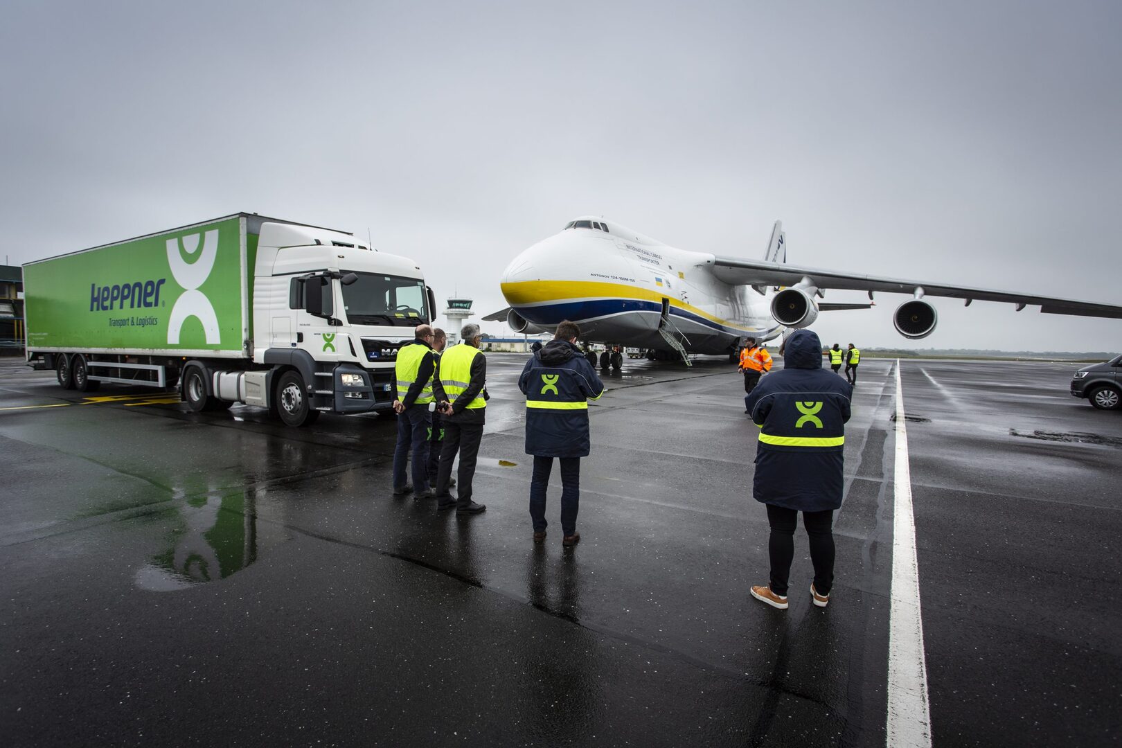 découvrez nos services de transport et logistique en belgique, adaptés à vos besoins professionnels. profitez d'une gestion efficace et d'une livraison rapide pour optimiser votre chaîne d'approvisionnement.